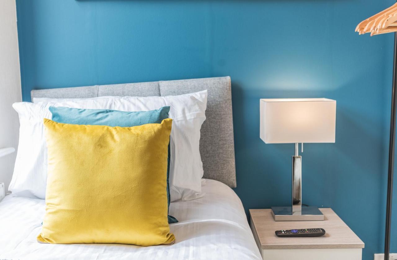 *King Bed* Luxury City Centre House Barrow-in-Furness ภายนอก รูปภาพ