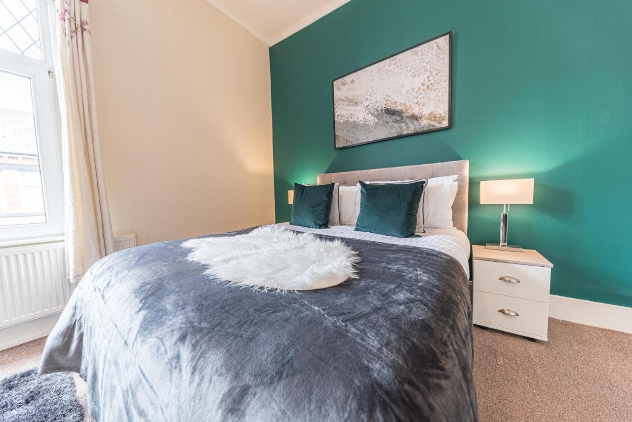 *King Bed* Luxury City Centre House Barrow-in-Furness ภายนอก รูปภาพ