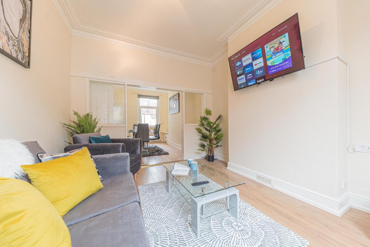 *King Bed* Luxury City Centre House Barrow-in-Furness ภายนอก รูปภาพ